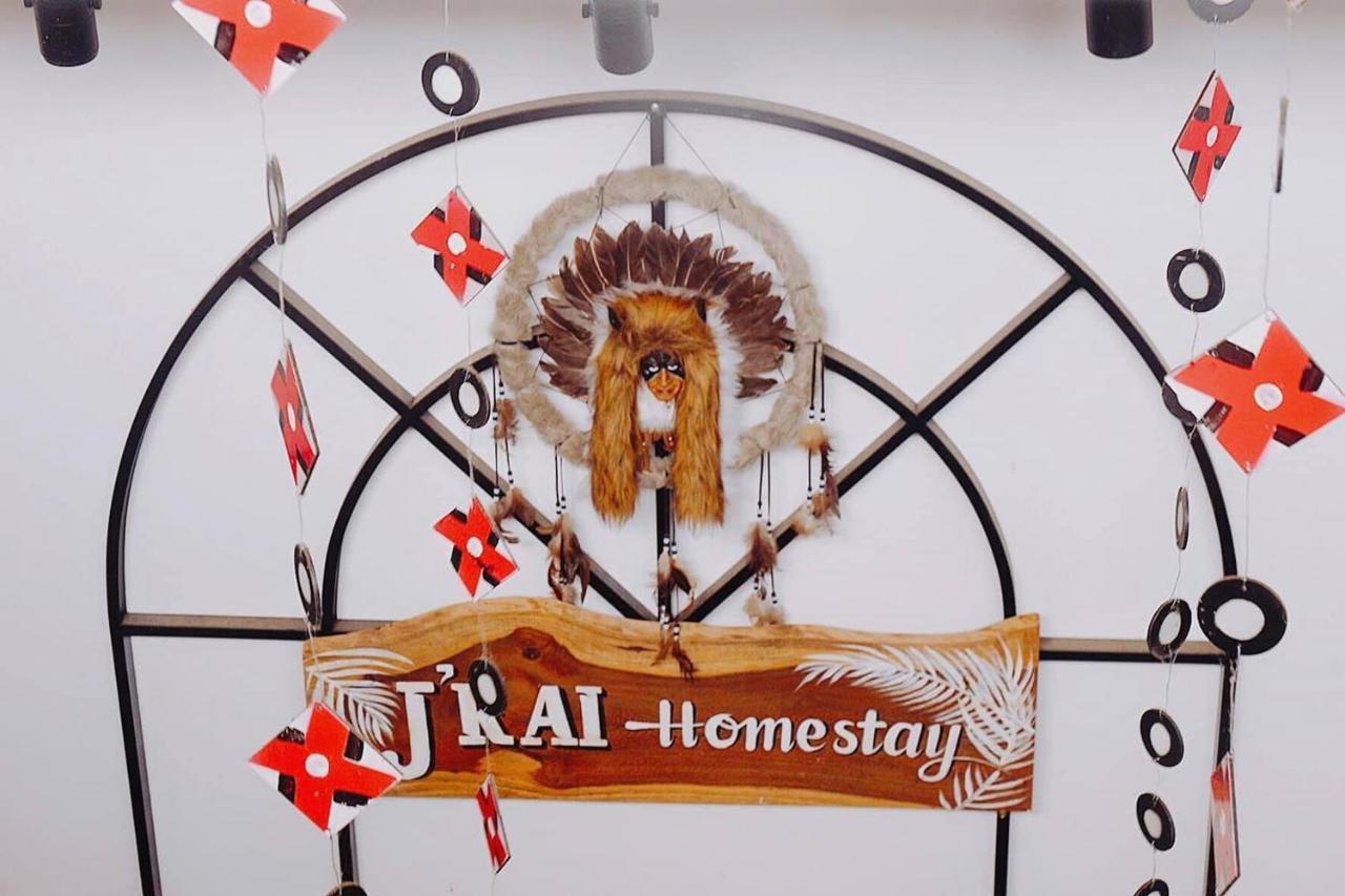 פלייקו Jrai Homestay מראה חיצוני תמונה